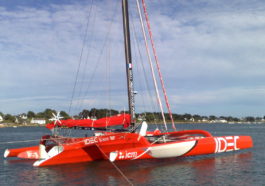 Trimaran IDEC