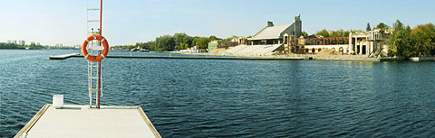 beach and yacht club level