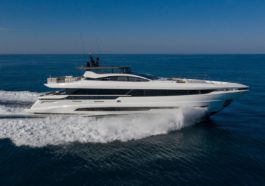 Mangusta Yachts has unveiled the first yacht of the new Mangusta GranSport 33 series.