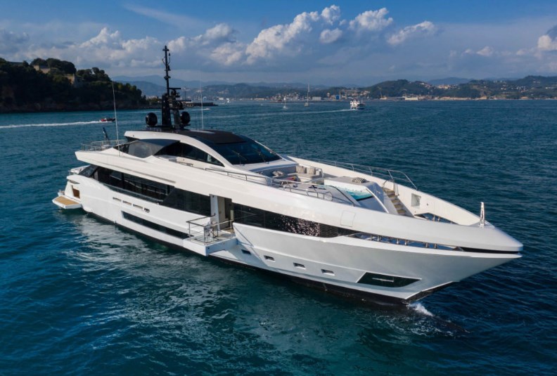 Mangusta GranSport 45 wins World SuperYacht Awards 2020