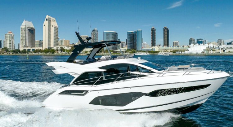 Sunseeker Shipyard Unveils Manhattan 55 Luxury Yacht