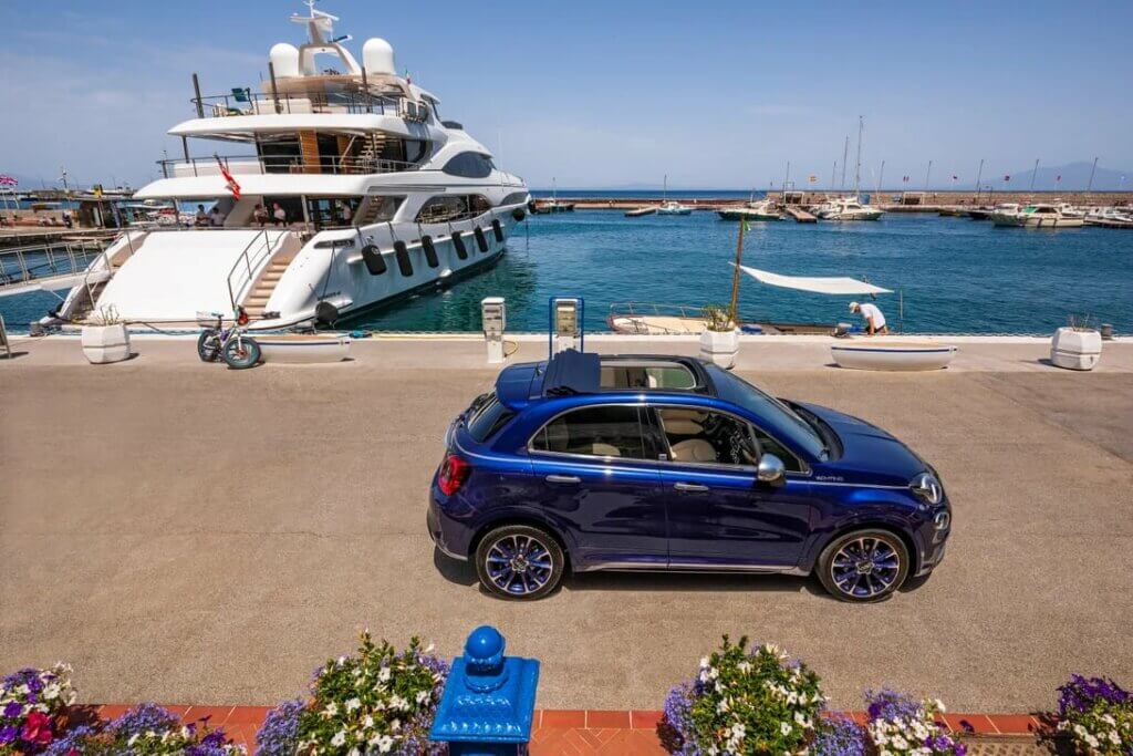 Fiat 500X Yachting – «яхтенная» версия популярного кроссовера