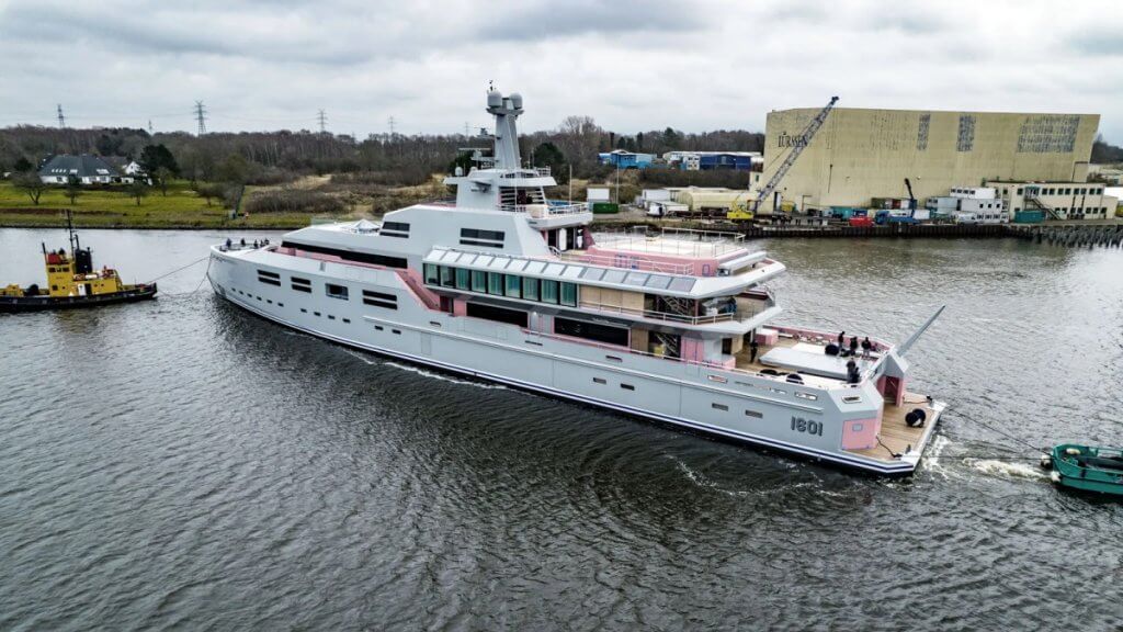 90 meter yacht