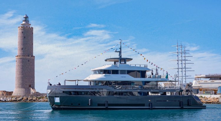 Benetti launches 37m B.Yond Nine