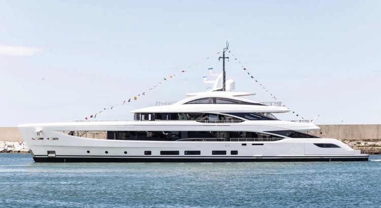 Benetti спускает на воду 50-метровую яхту B.Now