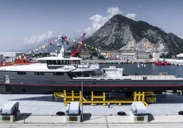 Damen Yachting launches first support vessel YS 53